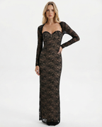 Women's Long Sleeve Bodycon Lace Dress with Sweetheart Neckline