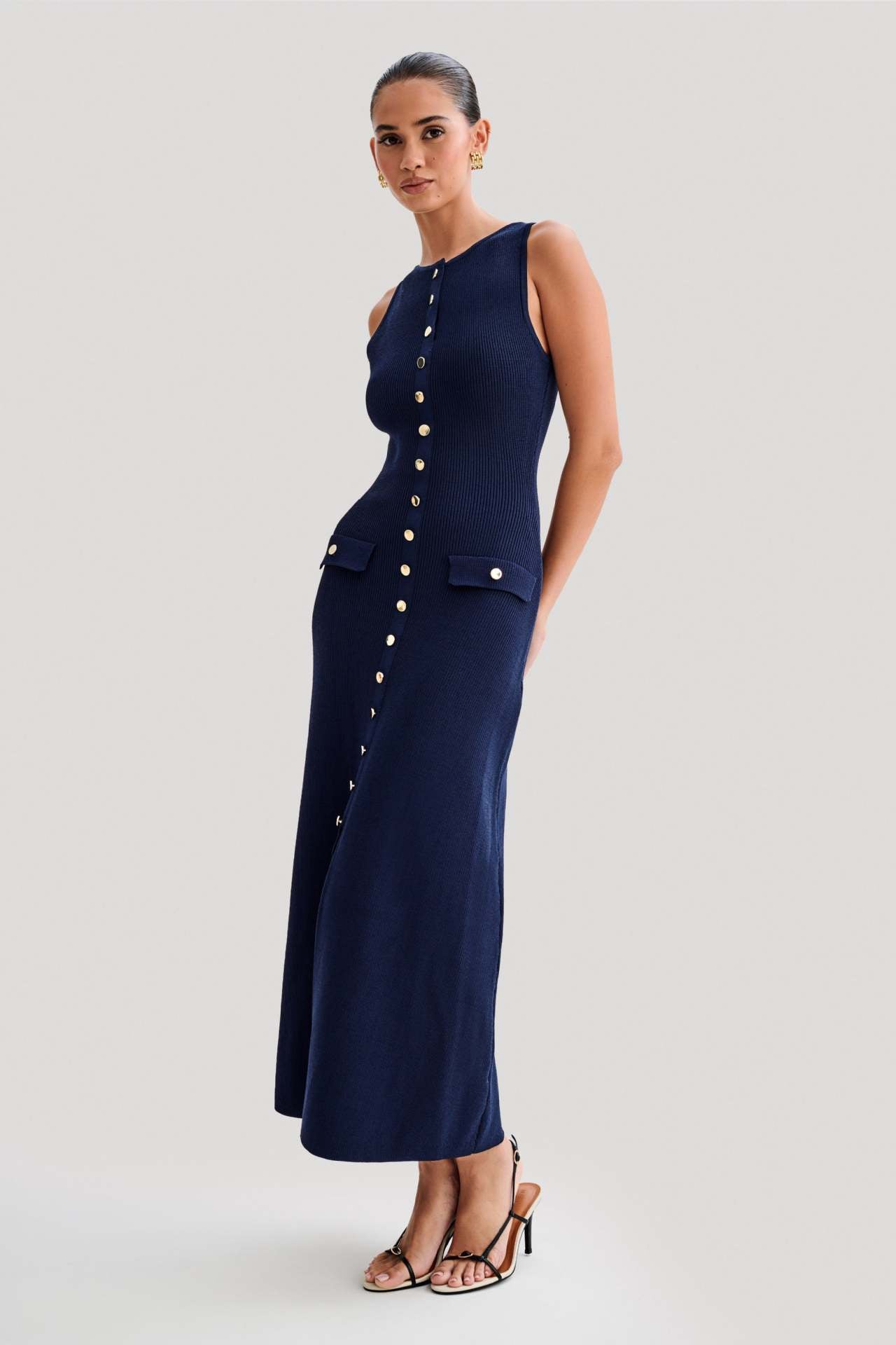 Women's Crew Neck Button Front Midi Dress with Patch Pockets