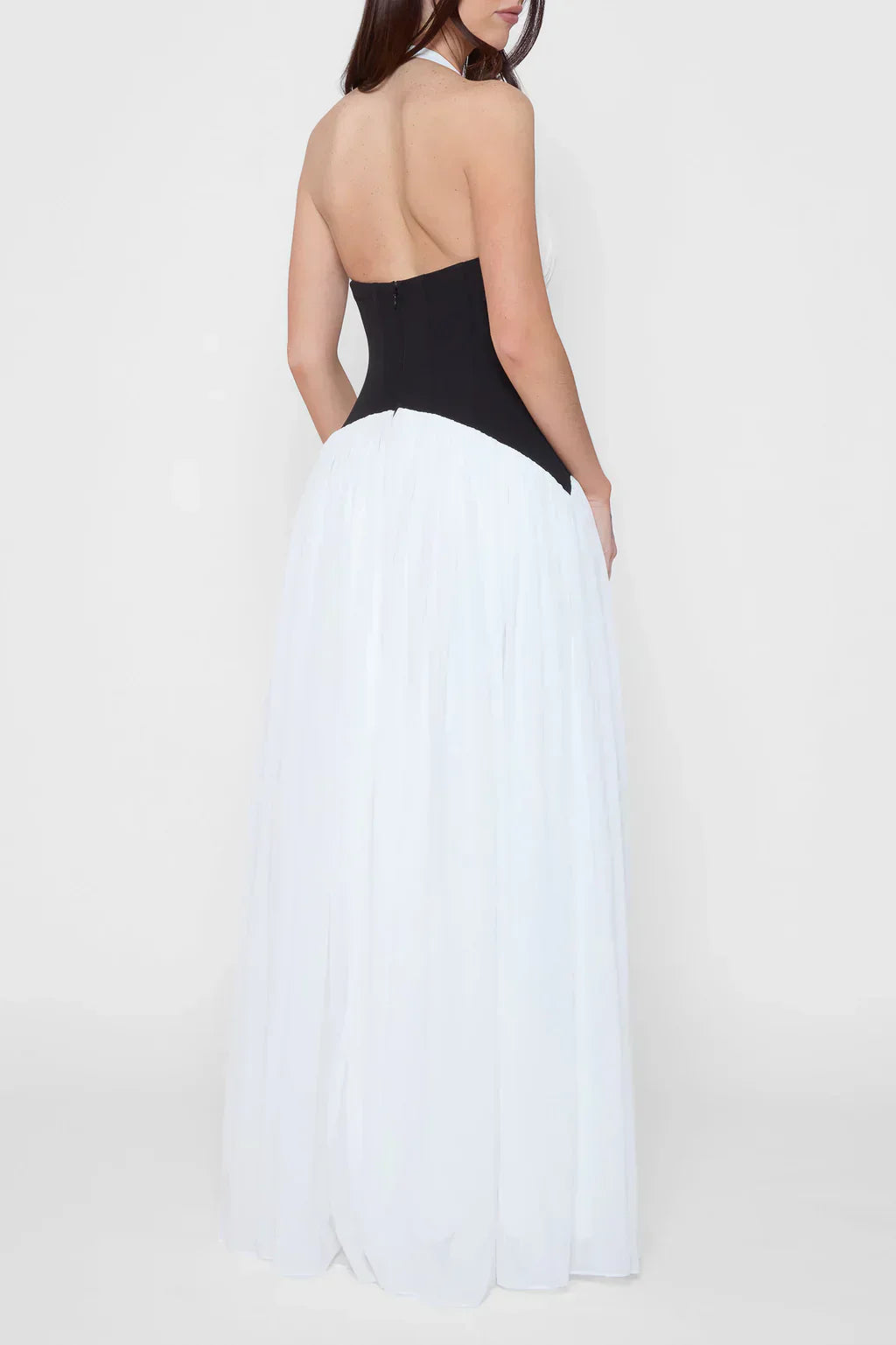 Women's Sleeveless Halter Maxi Dress with Plunge Neckline