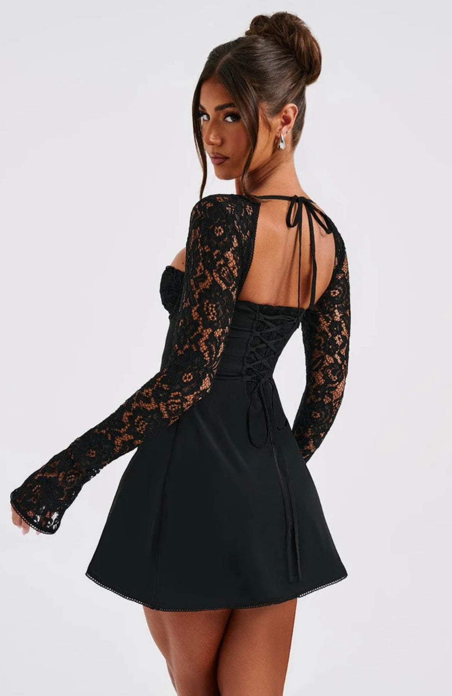 Sweetheart Neck Lace Sleeve Mini Dress