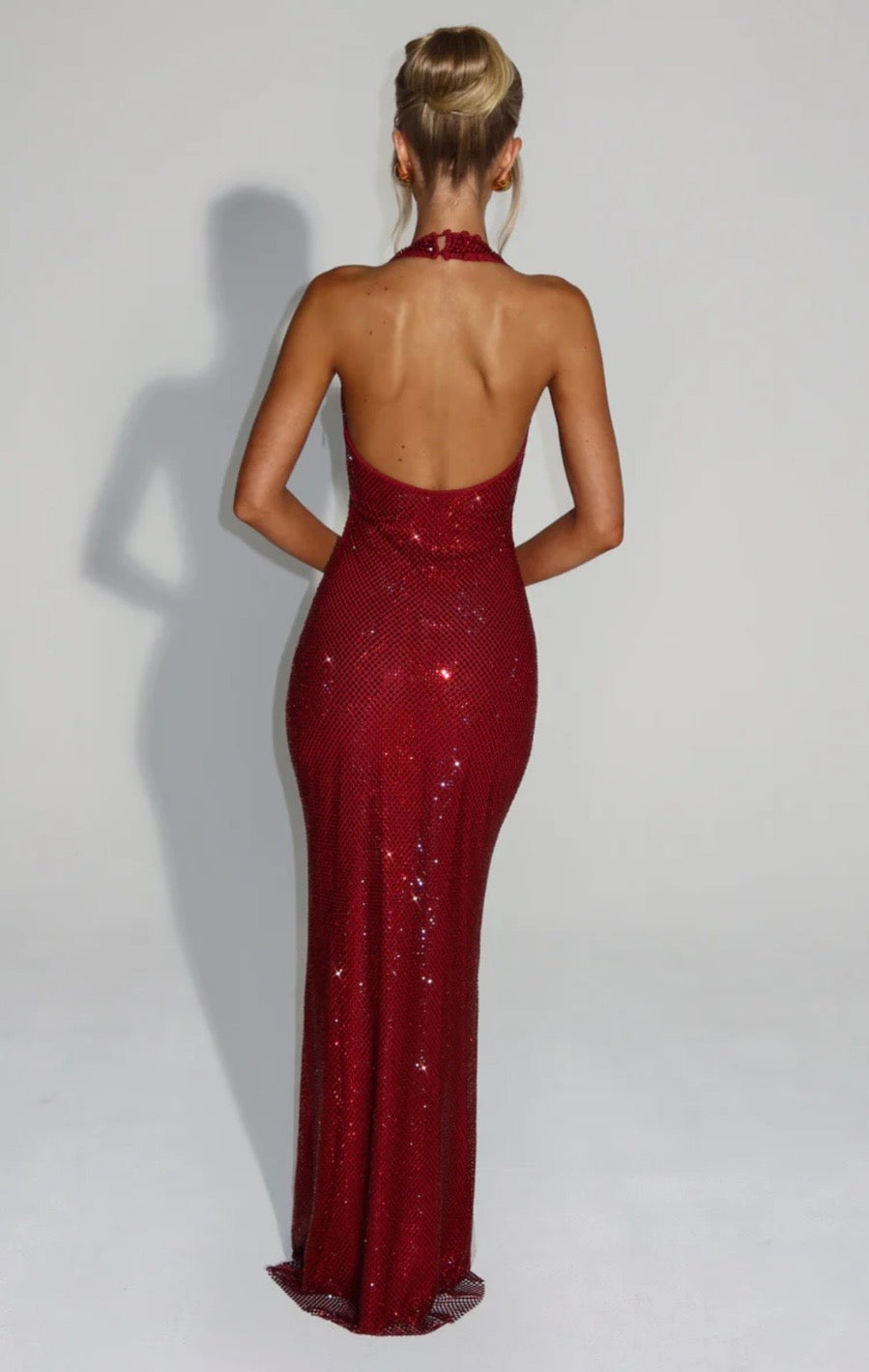 Women's Fitted Maxi Dress with Halter Neck and Open Back