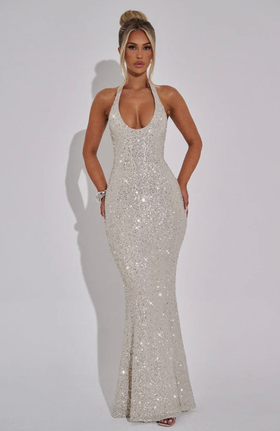 Women's Sequin Halter Neck Fitted Mermaid Maxi Dress with Open Back