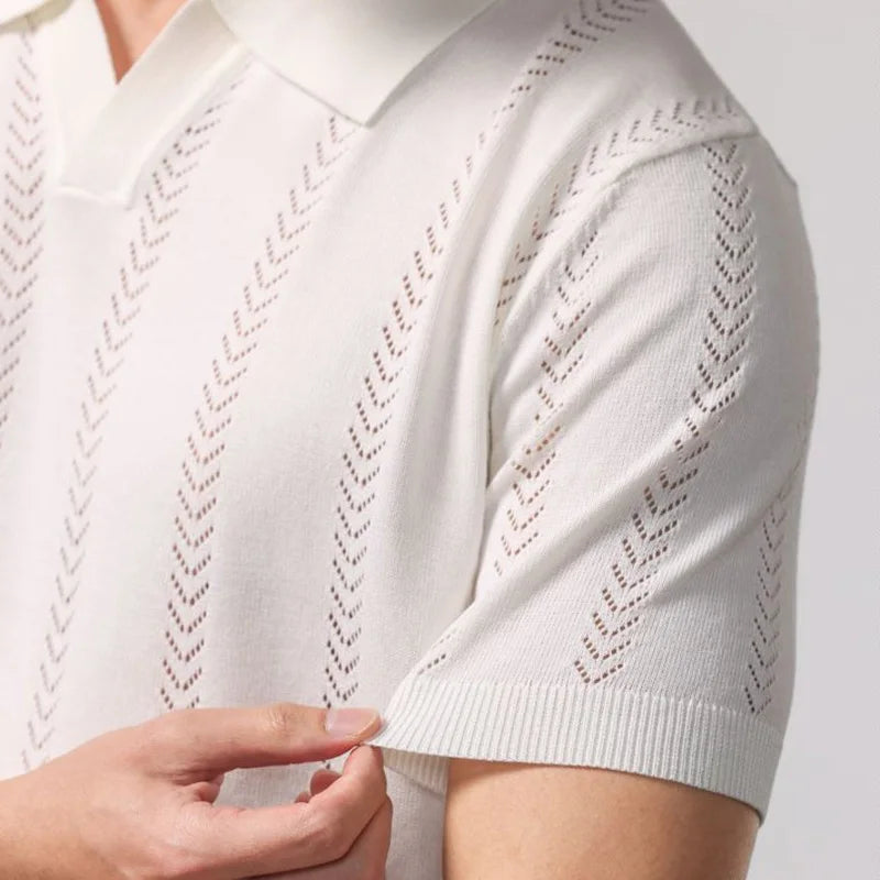 Vertical Pattern Buttonless Polo Top Men