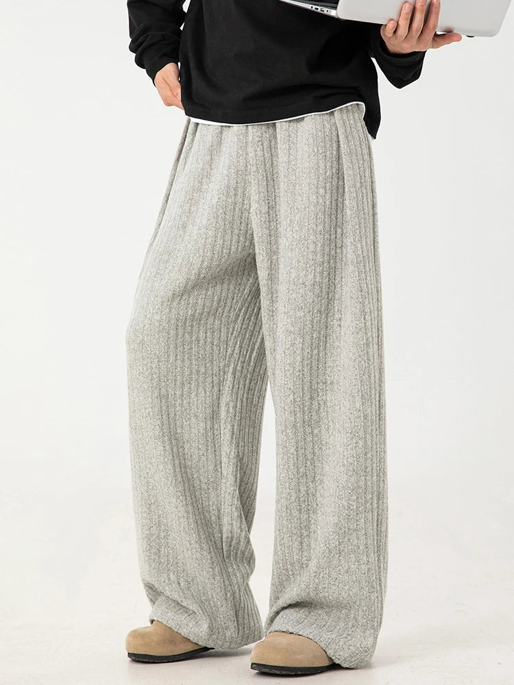Men’s Relaxed Fit Pull On Pants