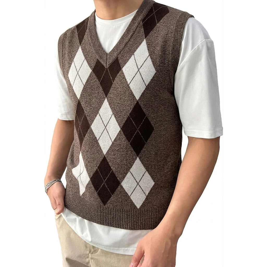 Men's Argyle Knit Gilet with V Neck Diamond Pattern