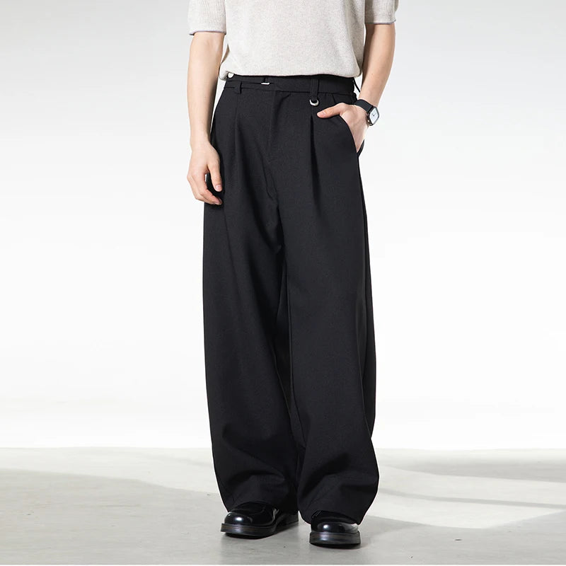 Men's Relaxed Fit Pleated Pants