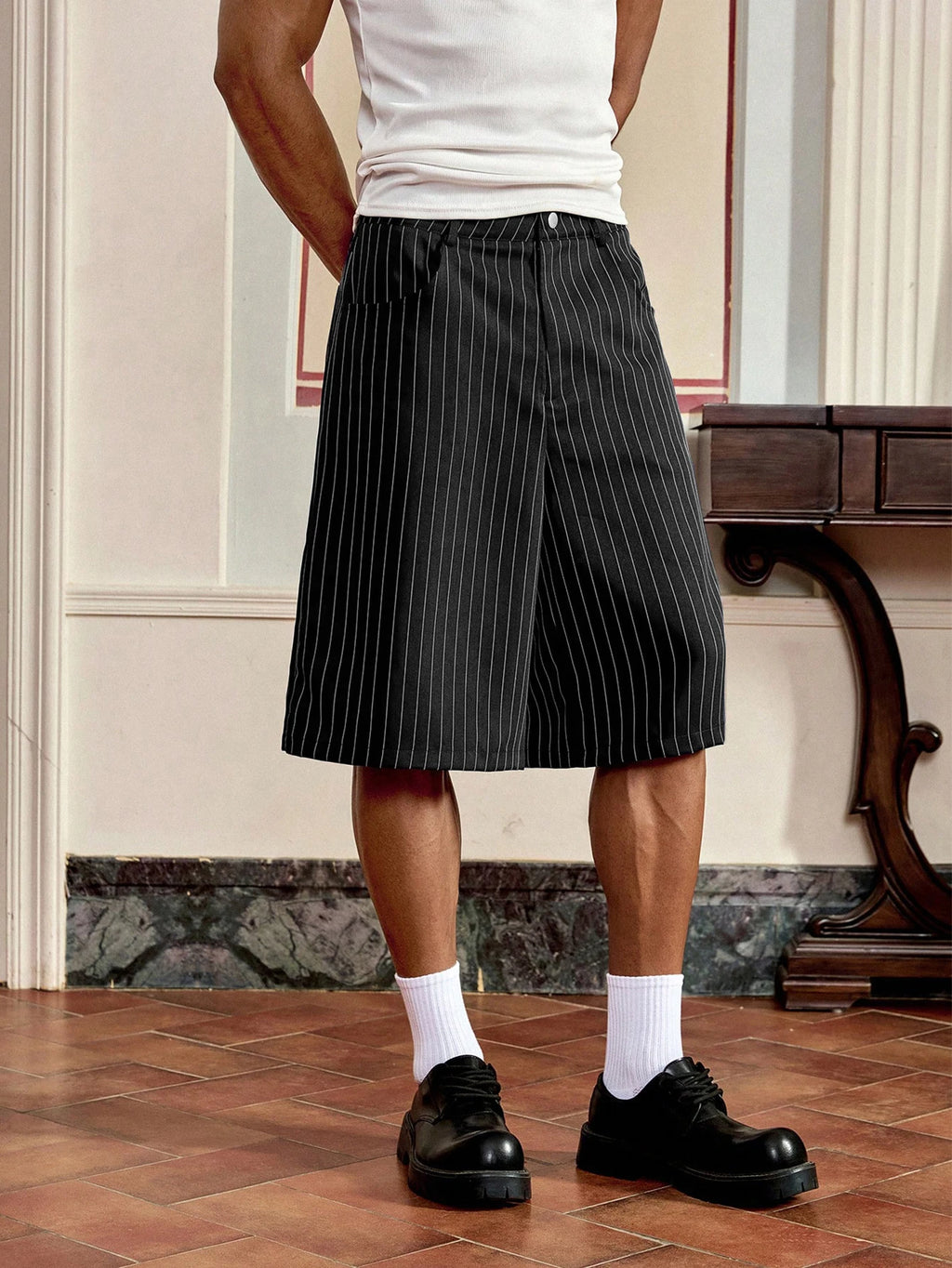 Men's Pinstripe Wide Leg Bermuda Shorts