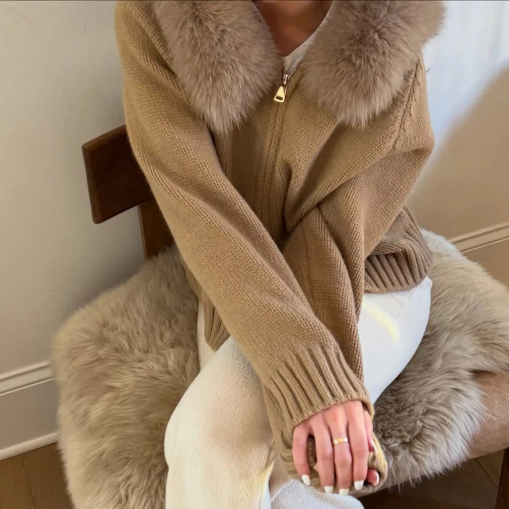 Women's Knitted Jumper with Fur Collar – Long Sleeve Zip Front Sweater