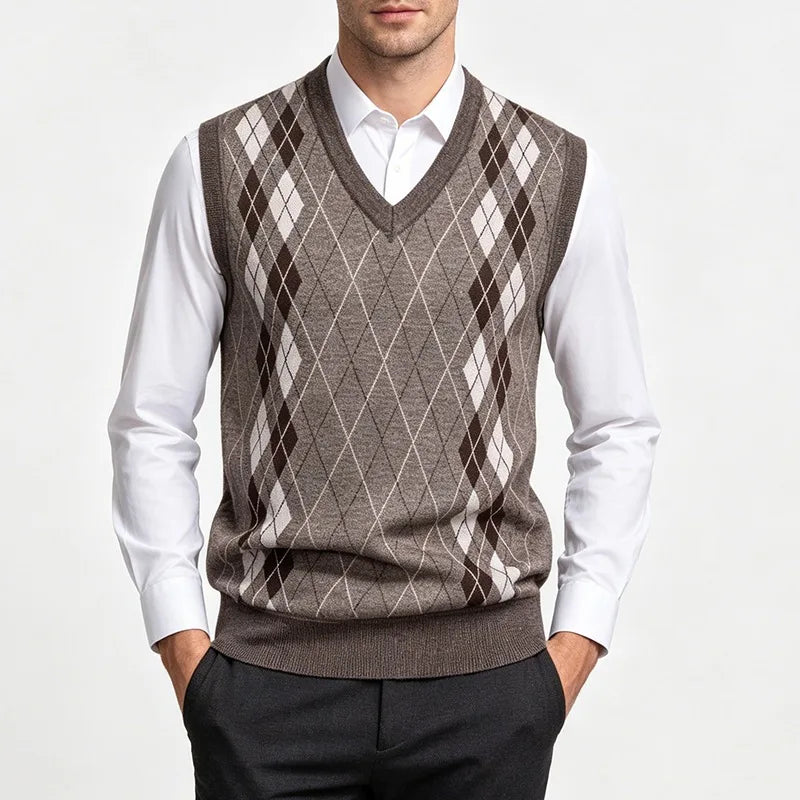 Men's Argyle Knit Gilet with V Neck Diamond Design