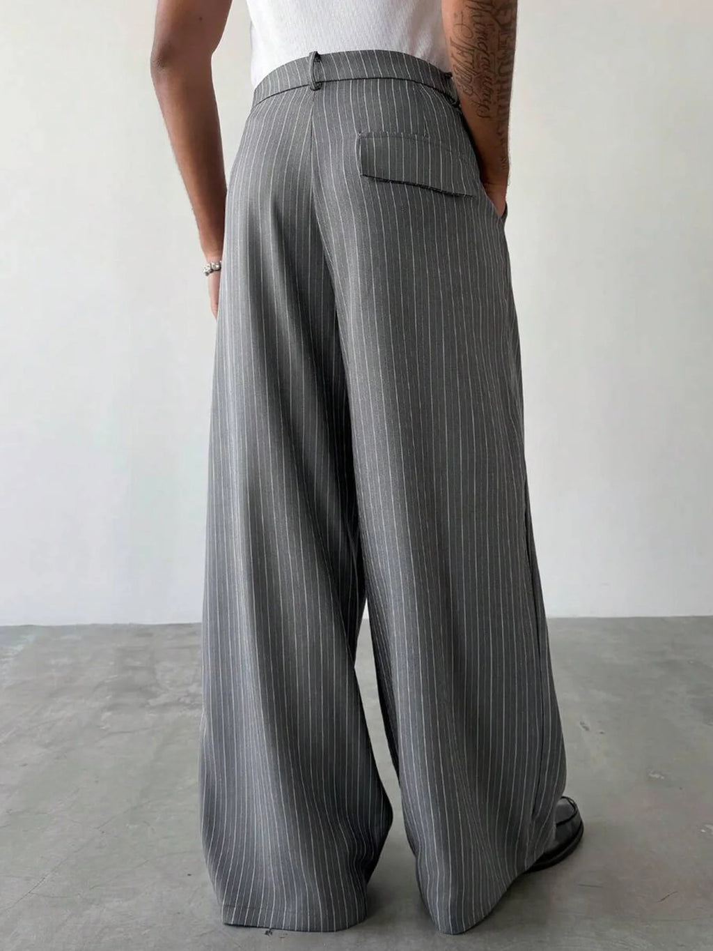 Men's Pinstripe Wide Leg Pants