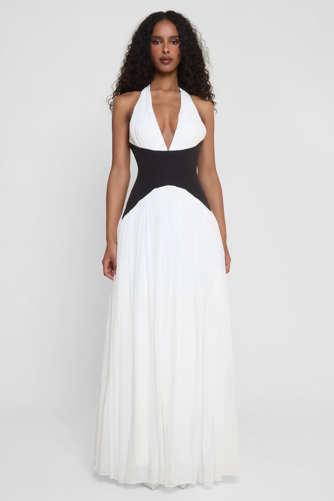 Women's Sleeveless Halter Maxi Dress with Plunge Neckline Main image