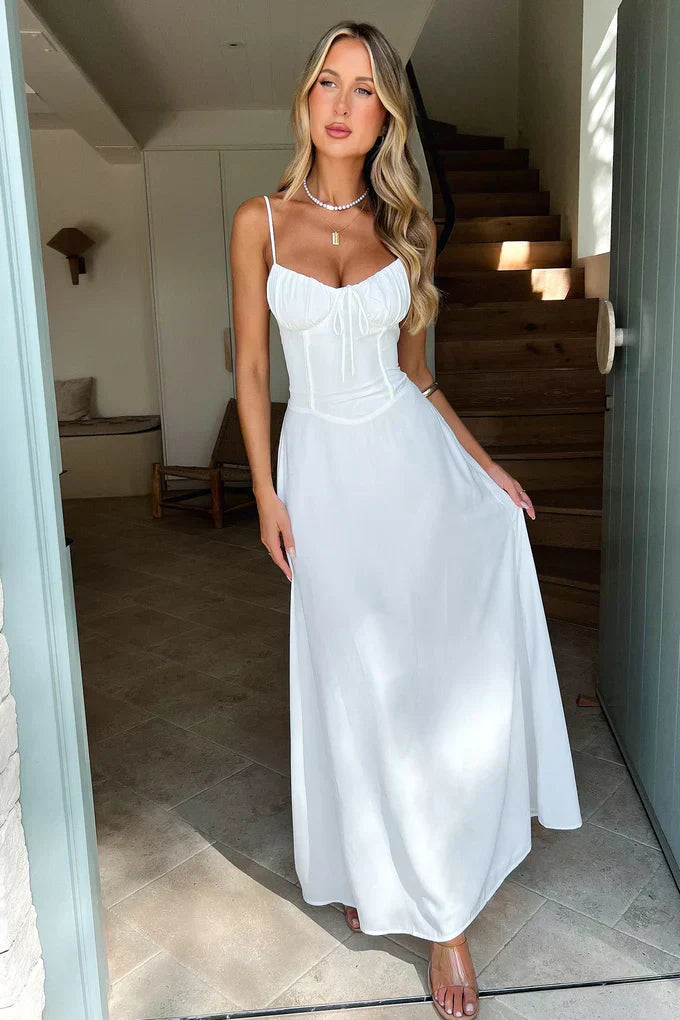 Women's Spaghetti Strap Maxi Dress Sweetheart Neck Fitted Bodice Design