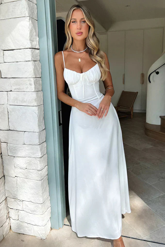 Women's Spaghetti Strap Maxi Dress Sweetheart Neck Fitted Bodice Design